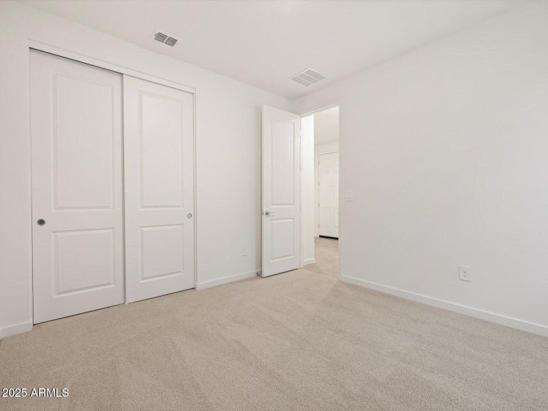 12-IMG_0052 12-IMG_0052