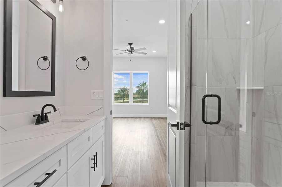 Fifth_Primary Bedroom En Suite Bathroom