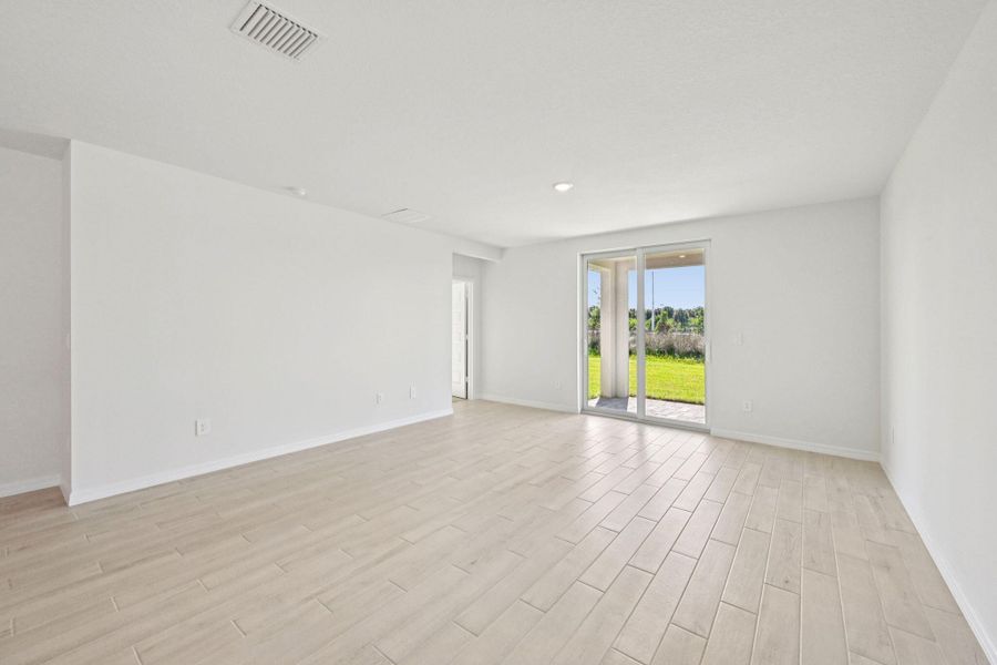 5461 Hampton Park Cir Vero Beach FL (9) 5461 Hampton Park Cir Vero Beach FL (9)