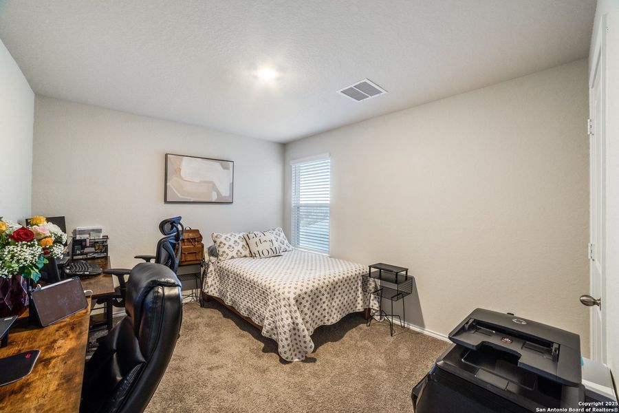 Furnished interior view inside a new home in , San Antonio (Image 23).