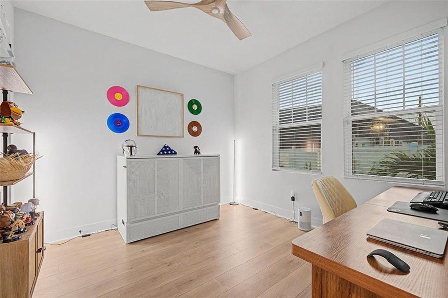 Furnished interior view inside a new home in Apex at Seminole Heights, Tampa (Image 15).