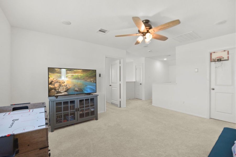 Furnished interior view inside a new home in , Conroe (Image 8).