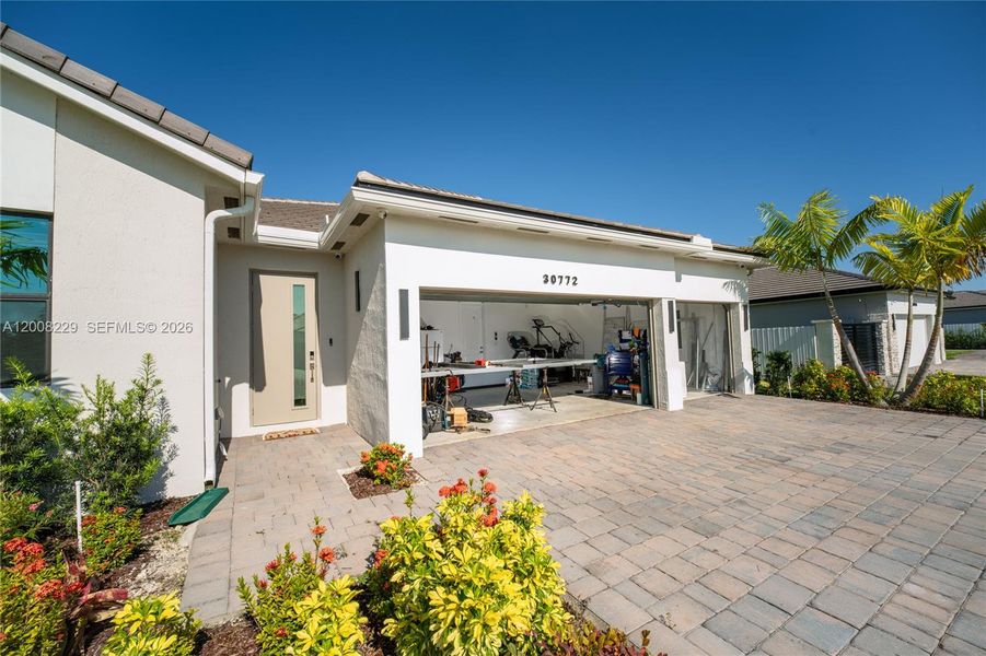 Exterior details and patio area of a home in , Homestead (Image 24).
