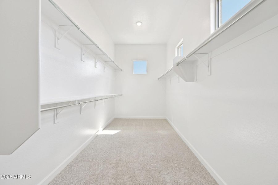 38-web-or-mls-E Twin Acres Dr-S1103-038