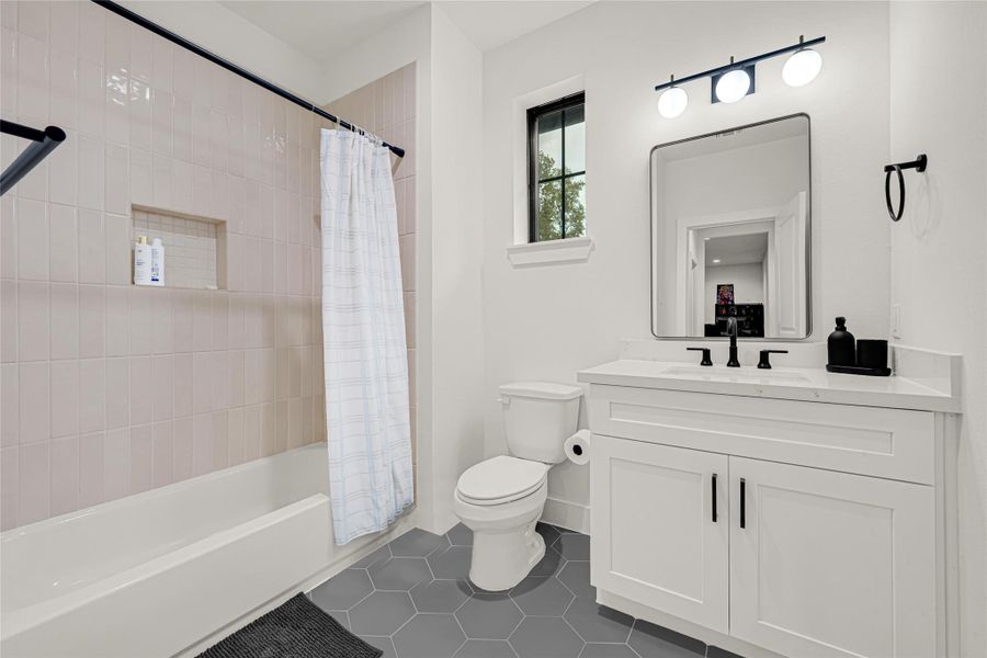 Furnished interior view inside a new home in , Dayton (Image 19).