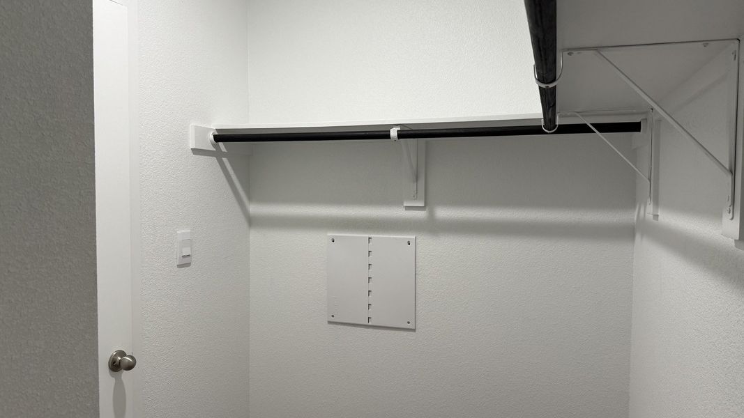 Image 26 of a home in London Towne.