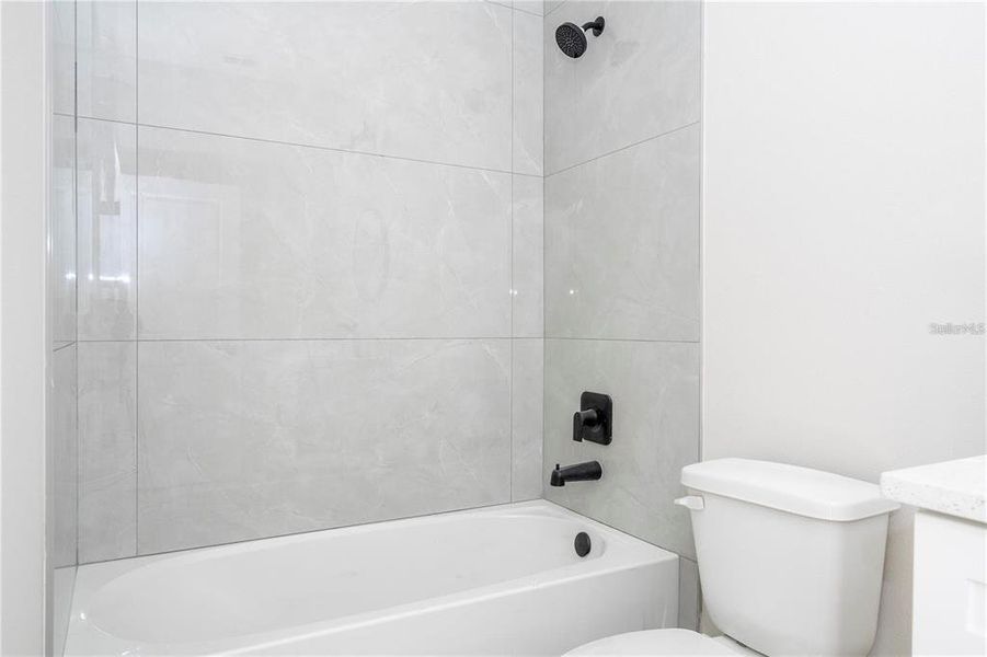 Furnished interior view inside a new home in , Apopka (Image 7).