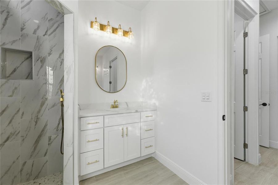 Furnished interior view inside a new home in , Ocala (Image 10).