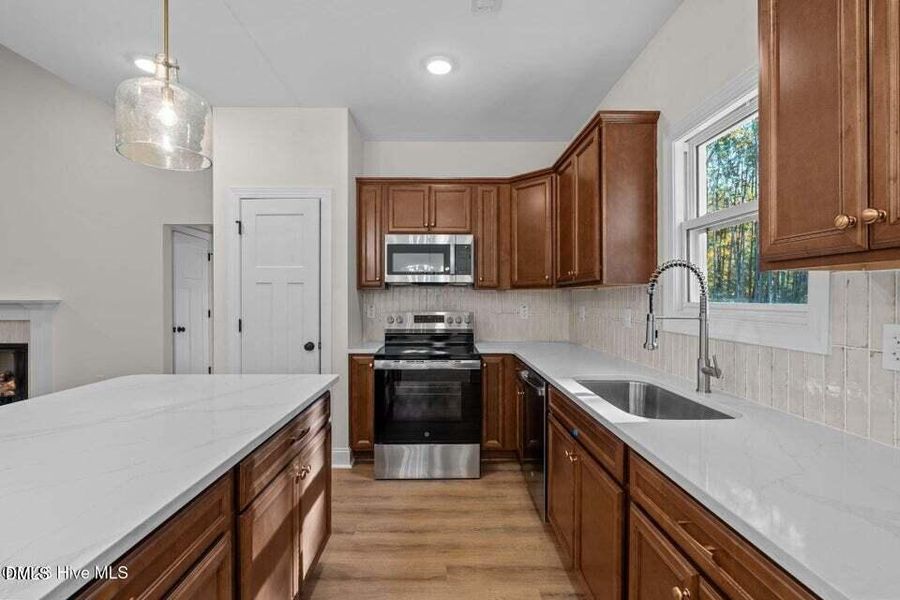 REPRESENTATION PHOTO