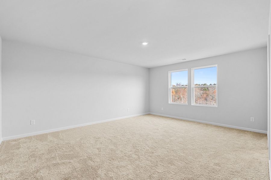 Spacious, unfurnished interior of a new home in Bell West, Kernersville (Image 32).