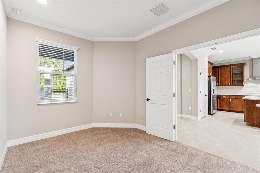 Spacious, unfurnished interior of a new home in Villas Del Lago, Lutz (Image 50).