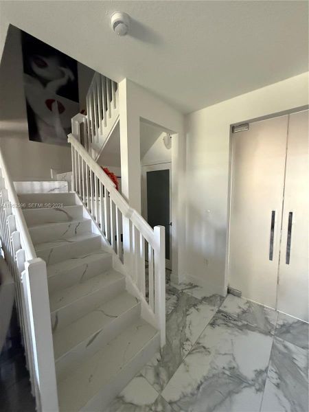 Image 20 of a home in .