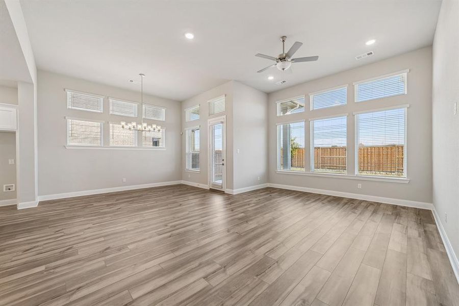 Spacious, unfurnished interior of a new home in Mantua Point Classics, Van Alstyne (Image 18). Spacious, unfurnished interior of a new home in Mantua Point Classics, Van Alstyne (Image 18).