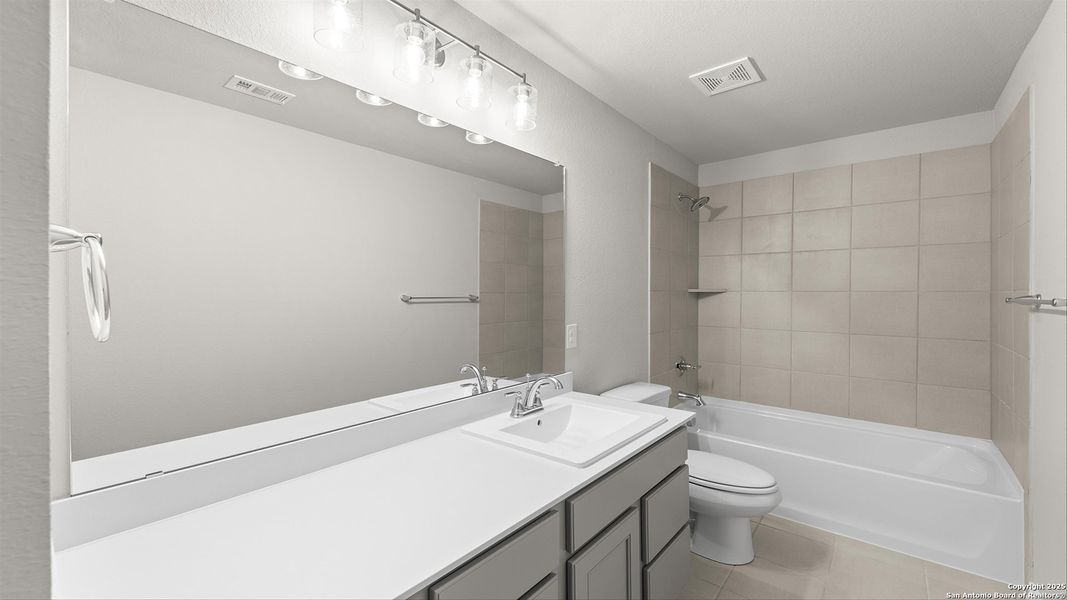 Furnished interior view inside a new home in Vista Ridge, Live Oak (Image 10).