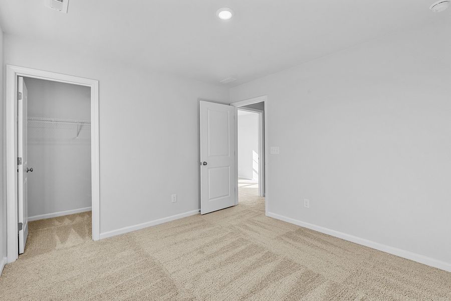 Spacious, unfurnished interior of a new home in Fieldstone, Lexington (Image 36). Spacious, unfurnished interior of a new home in Fieldstone, Lexington (Image 36).