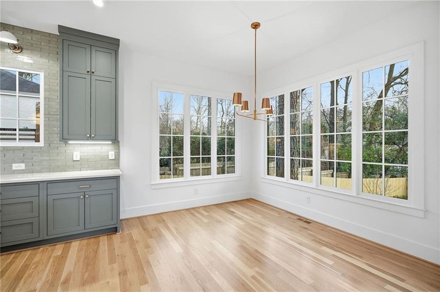 Spacious, unfurnished interior of a new home in , Atlanta (Image 39).