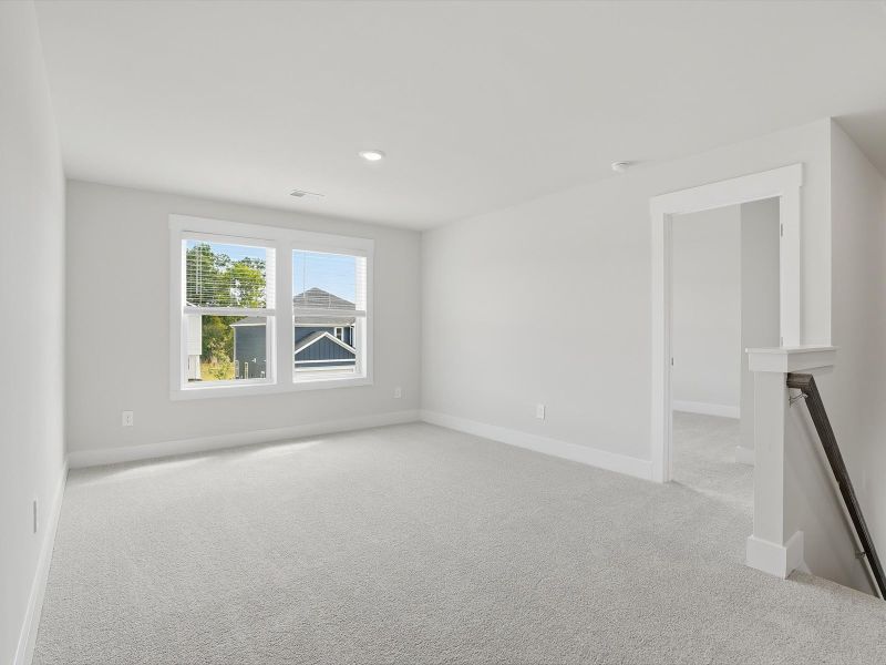 Spacious, unfurnished interior of a new home in Crossing at Abner Creek, Greer (Image 14). Spacious, unfurnished interior of a new home in Crossing at Abner Creek, Greer (Image 14).