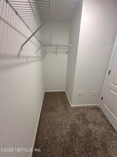 Spacious, unfurnished interior of a new home in Rookery, Green Cove Springs (Image 13).