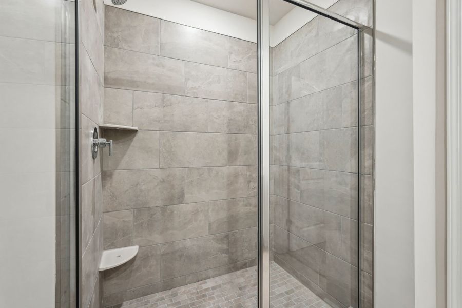 The Brentwood floorplan with the Lush 1 interior package.