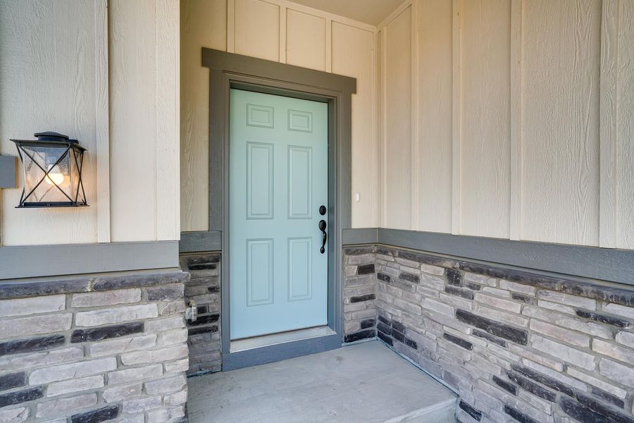 New Home in Frederick, CO.  - Slide 17