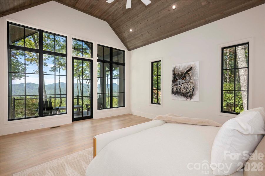 Image 46 of a home in .
