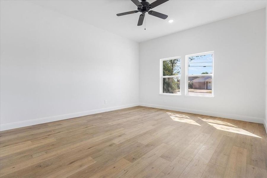 Spacious, unfurnished interior of a new home in , Fort Worth (Image 20). Spacious, unfurnished interior of a new home in , Fort Worth (Image 20).