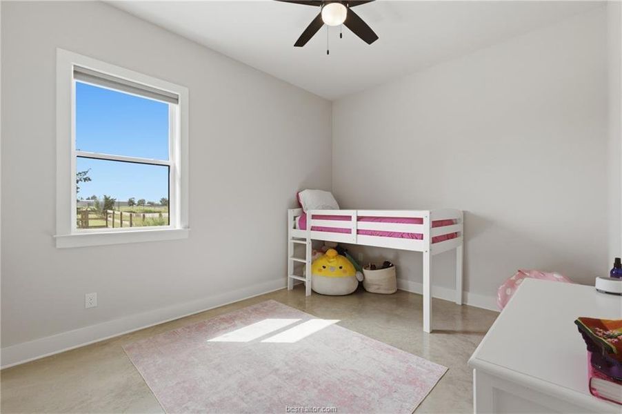 Furnished interior view inside a new home in , Bryan (Image 13).