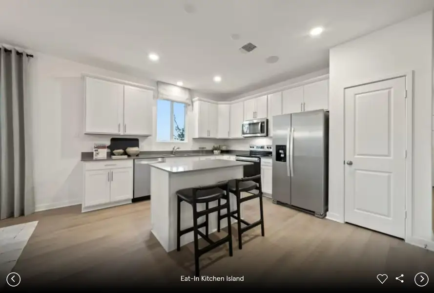 Photo of Centex model home with same floor plan, not of actual home listed. Photo of Centex model home with same floor plan, not of actual home listed.