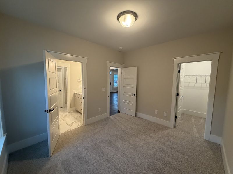Spacious, unfurnished interior of a new home in Songbird, Hampstead (Image 36). Spacious, unfurnished interior of a new home in Songbird, Hampstead (Image 36).
