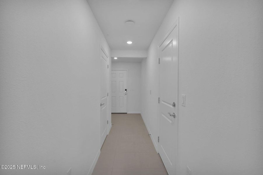 Spacious, unfurnished interior of a new home in , Jacksonville (Image 17). Spacious, unfurnished interior of a new home in , Jacksonville (Image 17).