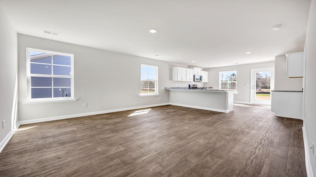 Spacious, unfurnished interior of a new home in The Park at Wilkinson, Orangeburg (Image 21).