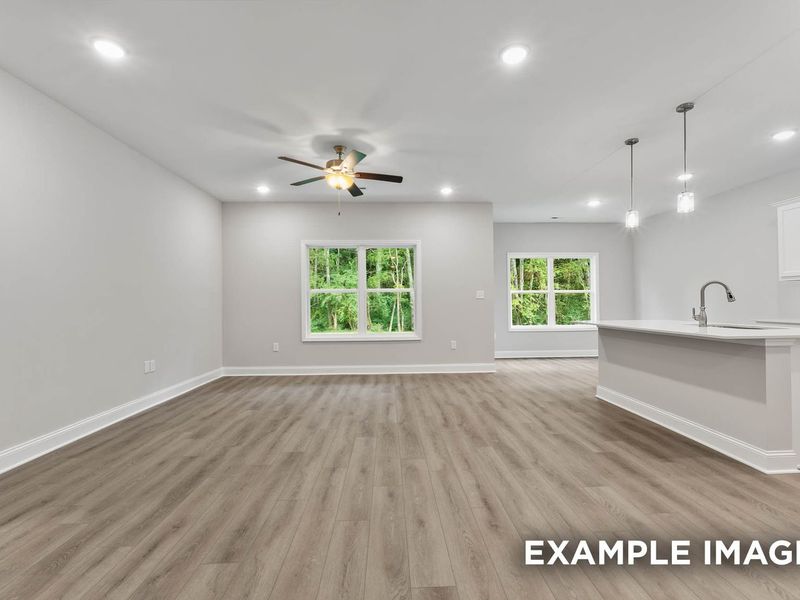 Spacious, unfurnished interior of a new home in Bailey Park, Fayetteville (Image 10).