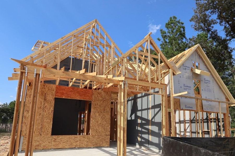 Let us show you how our advanced framing techniques have stood the test of time and allow more insulation for a quieter and more energy efficient home. Let us show you how our advanced framing techniques have stood the test of time and allow more insulation for a quieter and more energy efficient home.