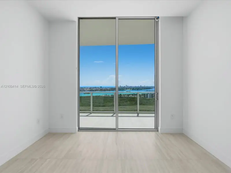 Spacious, unfurnished interior of a new home in , North Miami (Image 46).