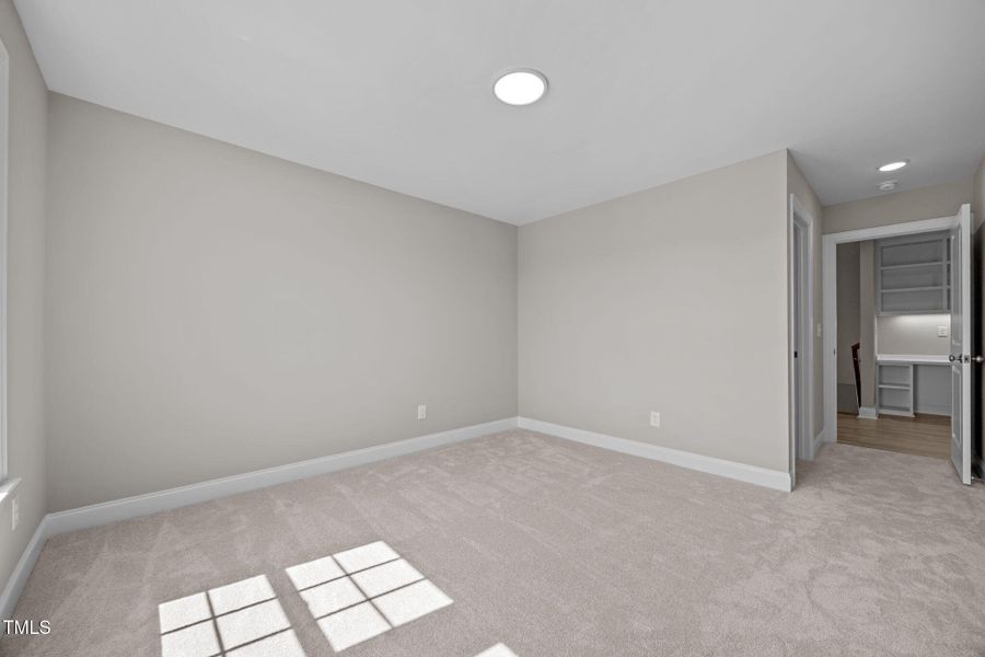 14-web-or-mls-IMG_2013 14-web-or-mls-IMG_2013