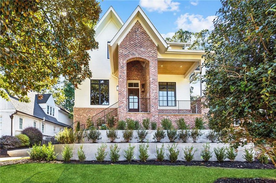 Image 53 of a home in .