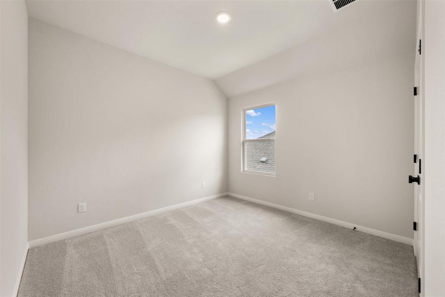 Spacious, unfurnished interior of a new home in Cannon Ranch, Dripping Springs (Image 32).