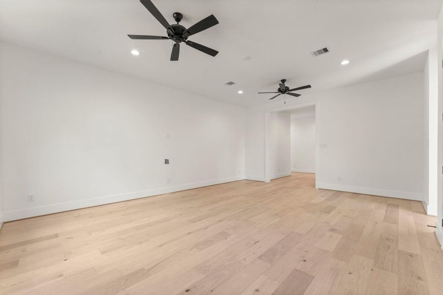 Spacious, unfurnished interior of a new home in Homestead Hill, New Waverly (Image 22).