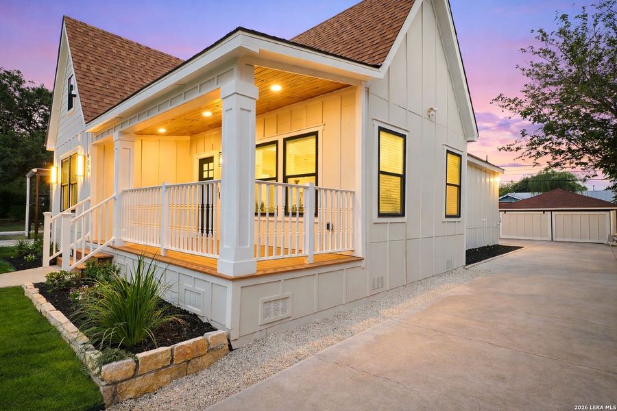 Exterior details and patio area of a home in , San Antonio (Image 36).