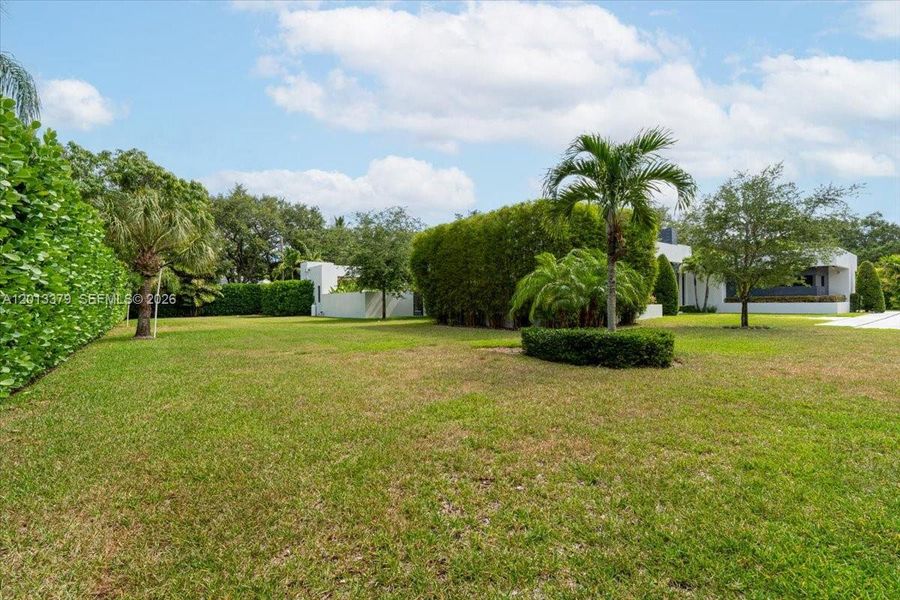 Natural landscape and outdoor views near  in Pinecrest (Image 55).