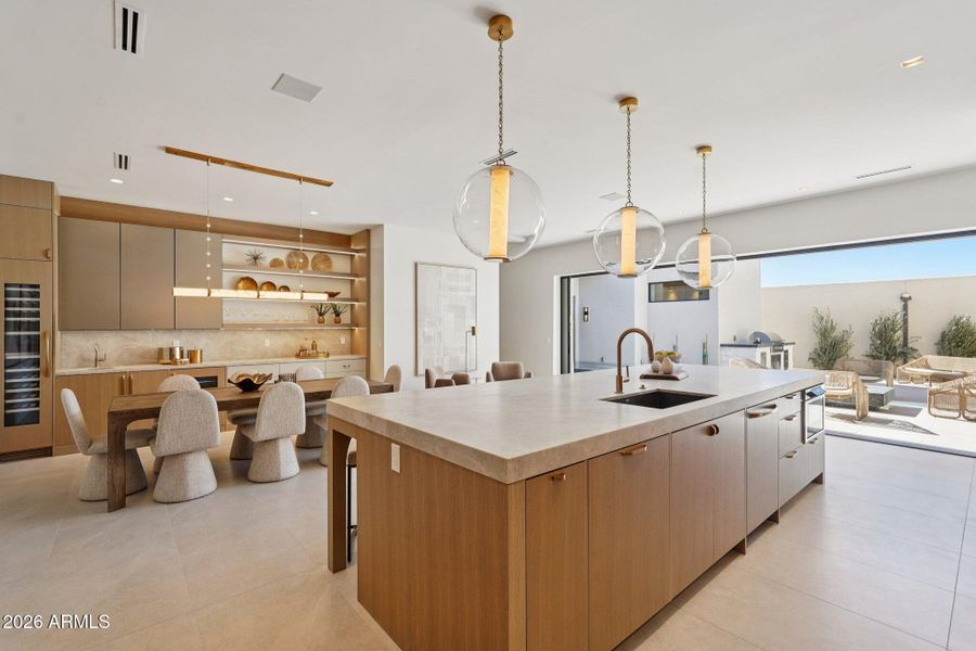 Kitchen & Dining Area