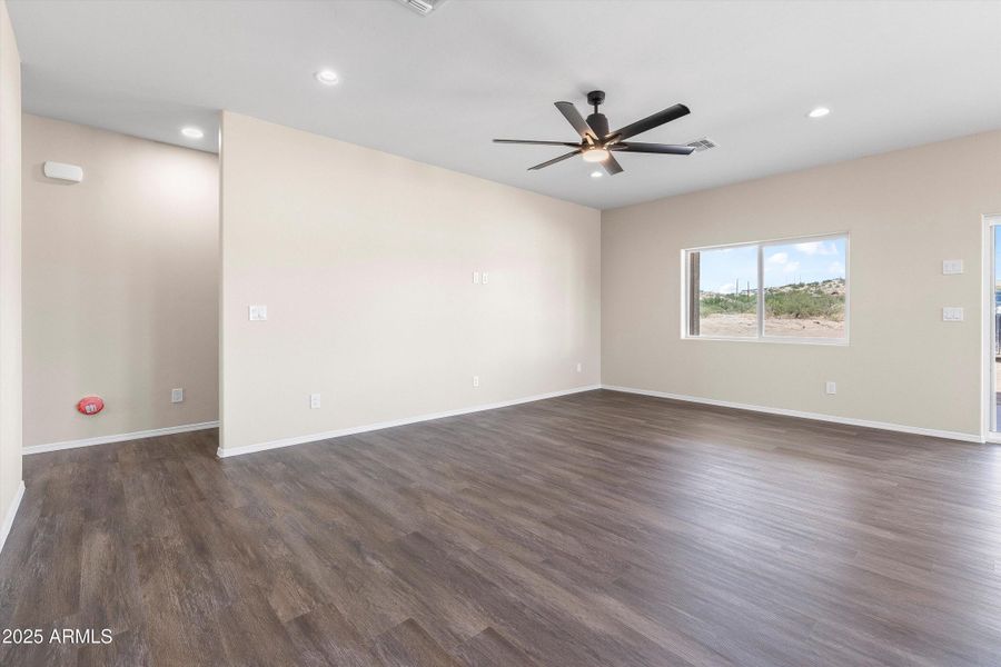 Living Area Living Area