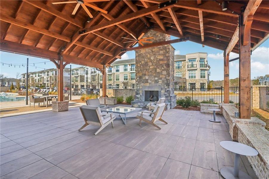 Community amenities in , Buford (Image 18).