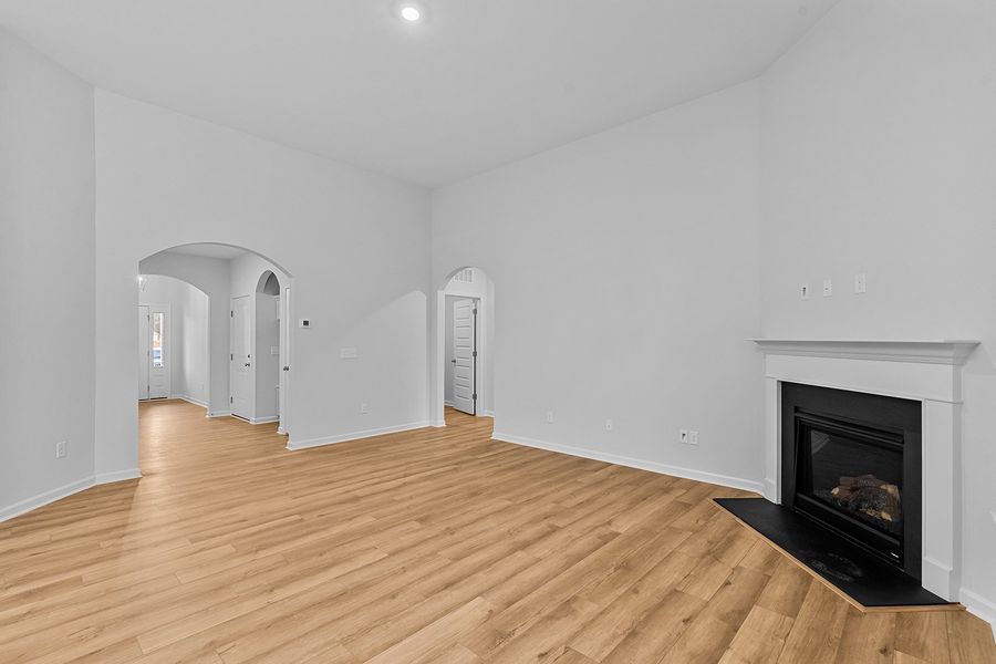Spacious, unfurnished interior of a new home in Brayden, Advance (Image 21).