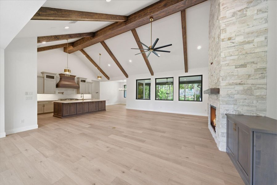 Spacious, unfurnished interior of a new home in , Montgomery (Image 22).