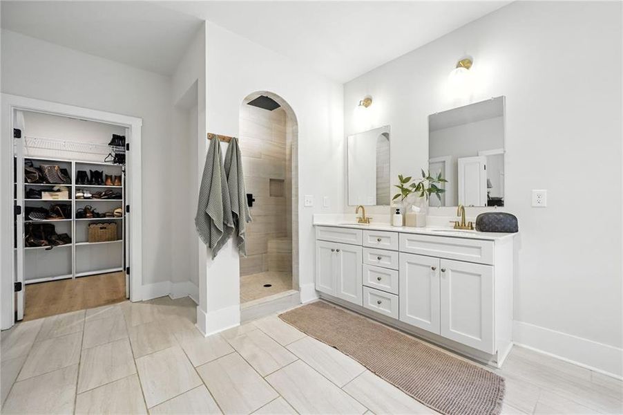 Furnished interior view inside a new home in , Acworth (Image 46).