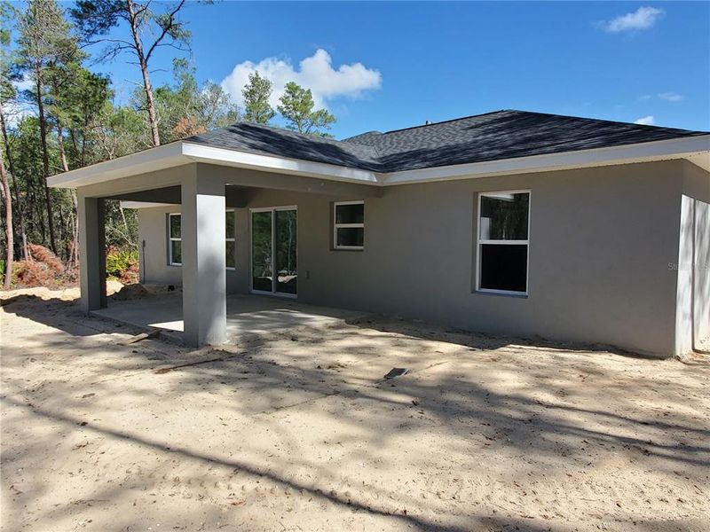 Exterior details and patio area of a home in , Ocala (Image 14).