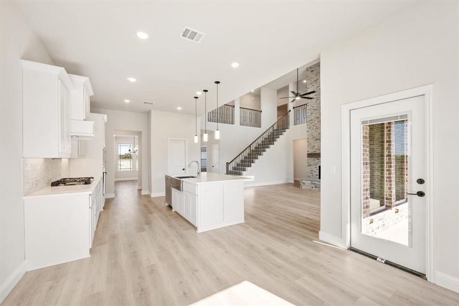 Furnished interior view inside a new home in Meadow Vista 60-65, Anna (Image 11). Furnished interior view inside a new home in Meadow Vista 60-65, Anna (Image 11).