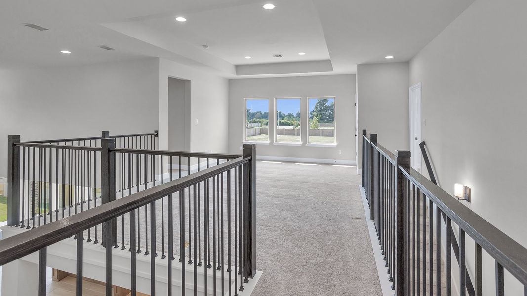 Spacious, unfurnished interior of a new home in Everly, Hockley (Image 16).