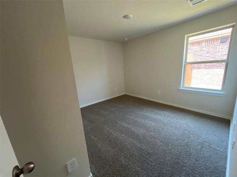 Spacious, unfurnished interior of a new home in Elevon, Lavon (Image 10).